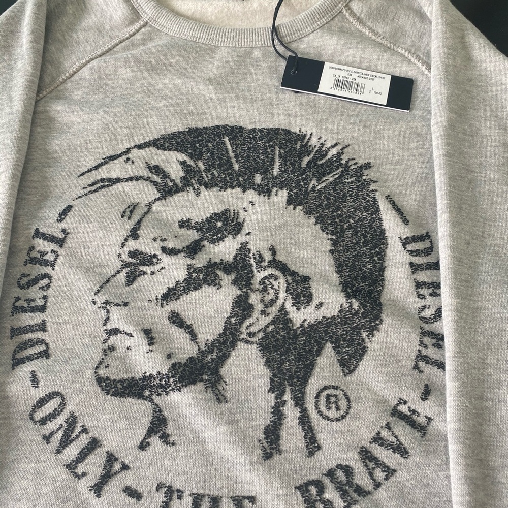 New sweater - Picture 3 of 4